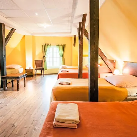 Melody Stary Rynek אכסניה